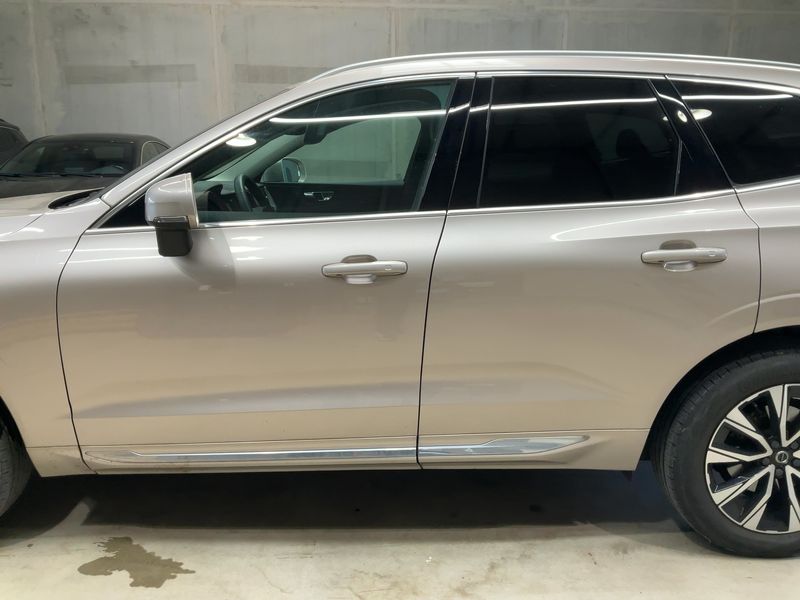 Volvo XC60 2.0 B4 Mild-Hybrid Plus Bright 2WD 2022 – снимка 4