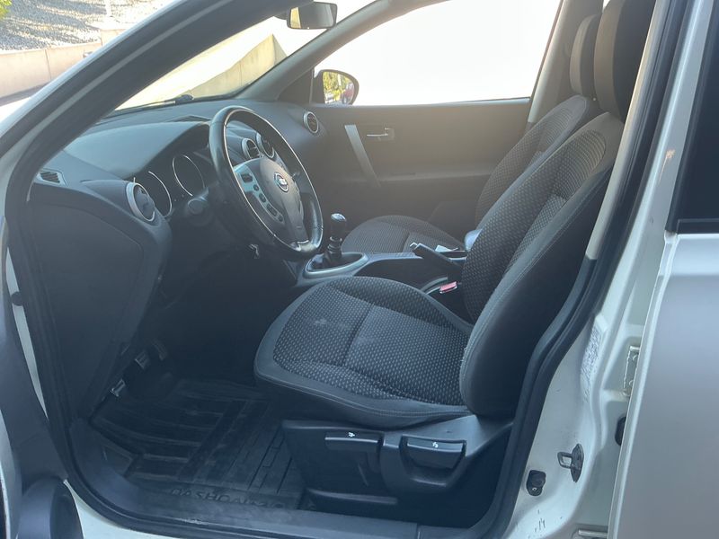 Nissan Qashqai+2 2.0 Acenta 2009 – снимка 3