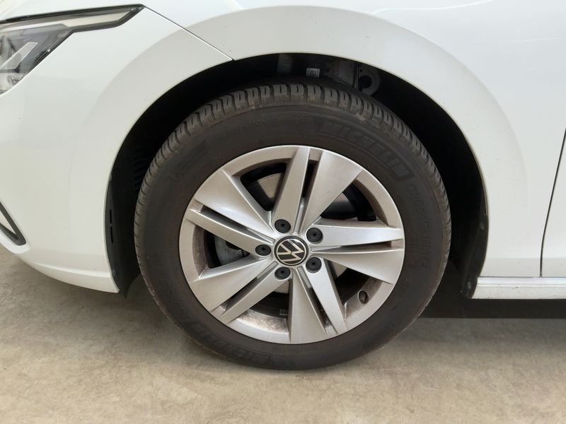 Volkswagen Golf VIII 2.0 TDI Life 2023 – снимка 3