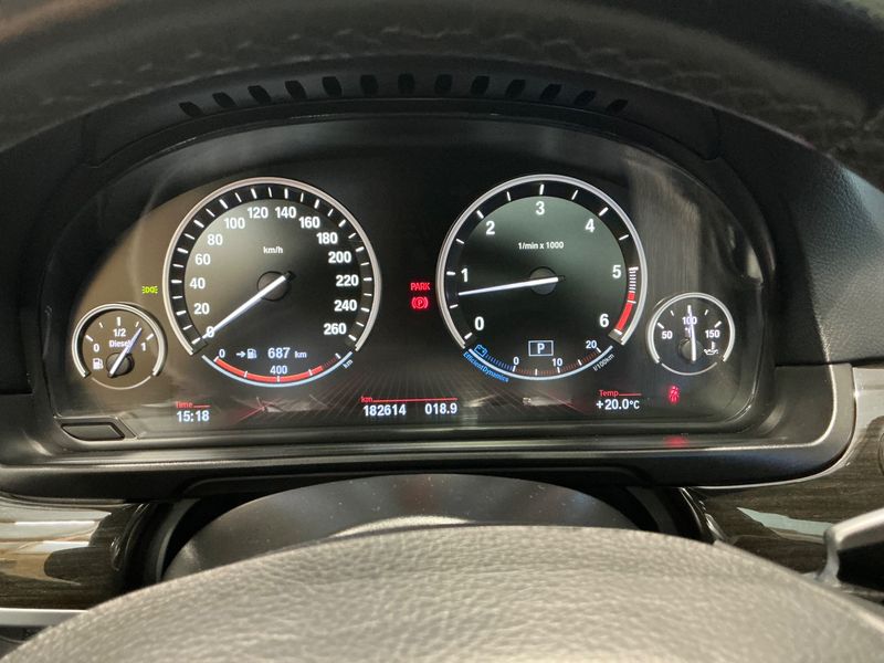 BMW 5er 535d Confort 2012 – снимка 18