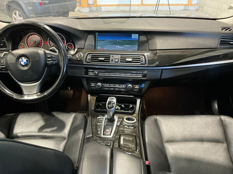 BMW 5er 535d Confort 2012 – снимка 17