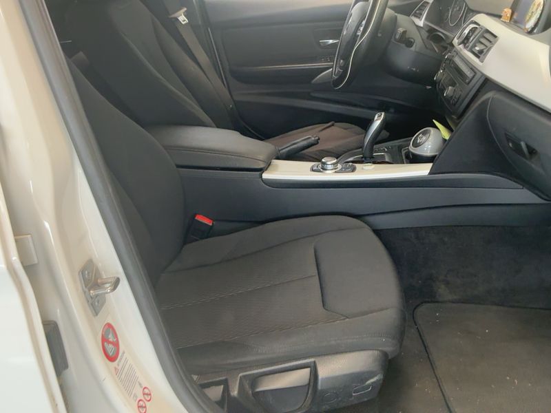 BMW 3er 316d 2013 – снимка 16