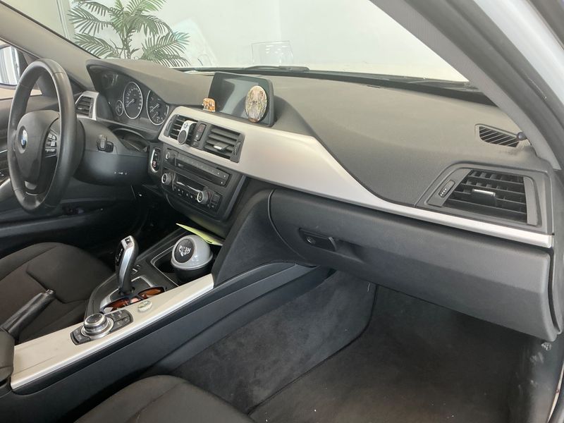 BMW 3er 316d 2013 – снимка 25
