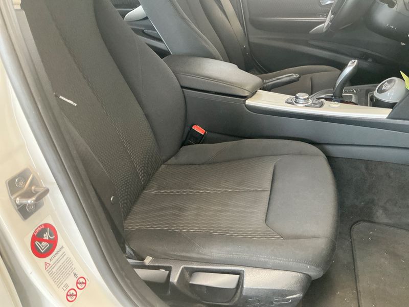 BMW 3er 316d 2013 – снимка 22