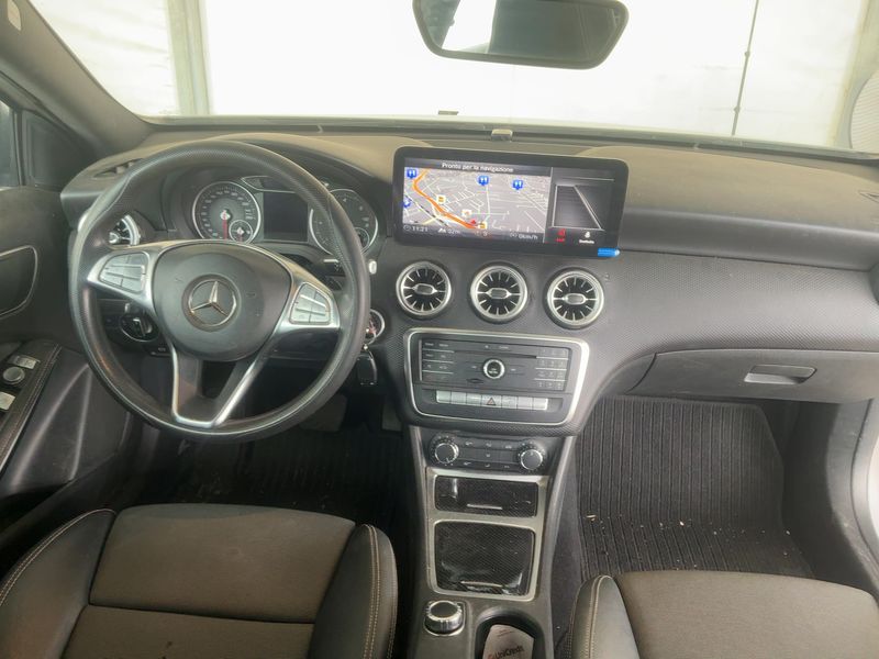 Mercedes-Benz A-Klasse A 160 CDI Business 2016 – снимка 17