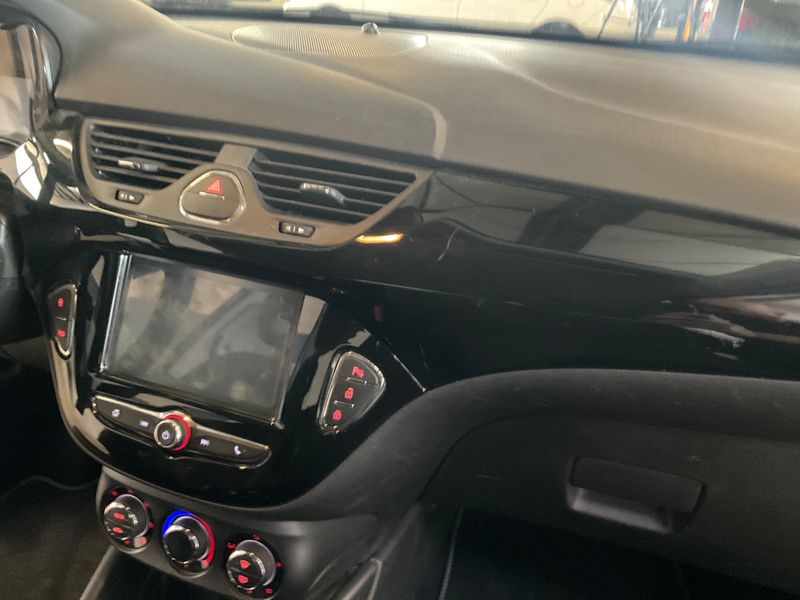 Opel Corsa 1.4 Turbo Black Edition ecoFlex 2017 – снимка 28