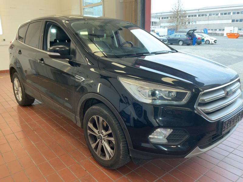 Ford Kuga 2.0 TDCi Titanium 2018 – снимка 12