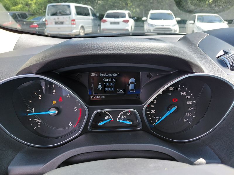 Ford Kuga 2.0 TDCi Titanium 2018 – снимка 18