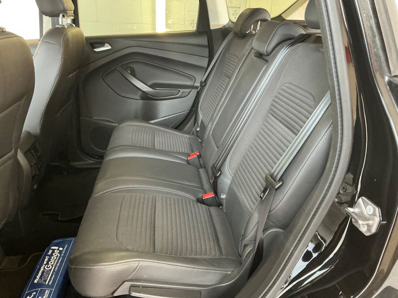 Ford Kuga 2.0 TDCi Titanium 2018 – снимка 31