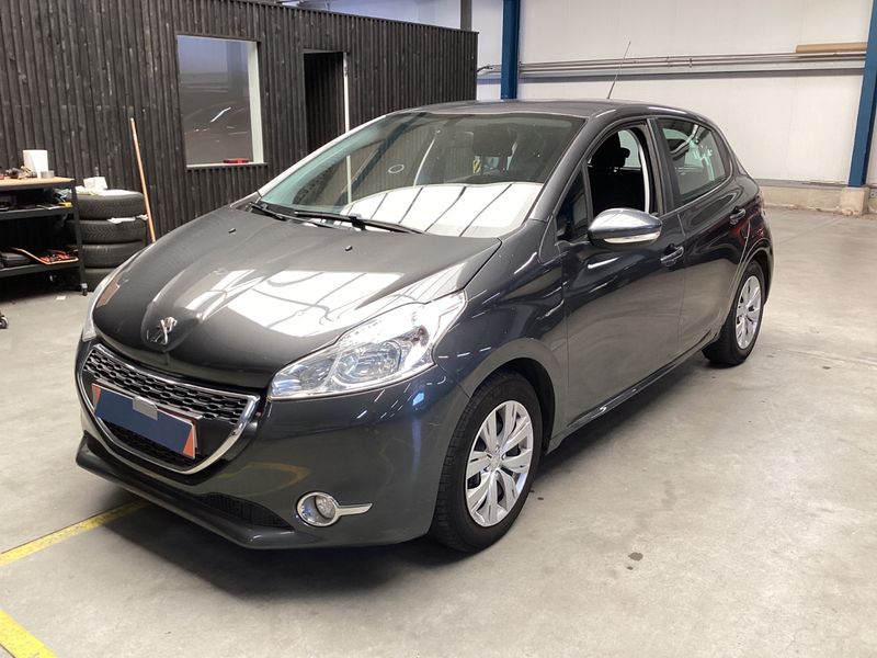 Peugeot 208 1.2 e-VTi Active 2014 – снимка 1