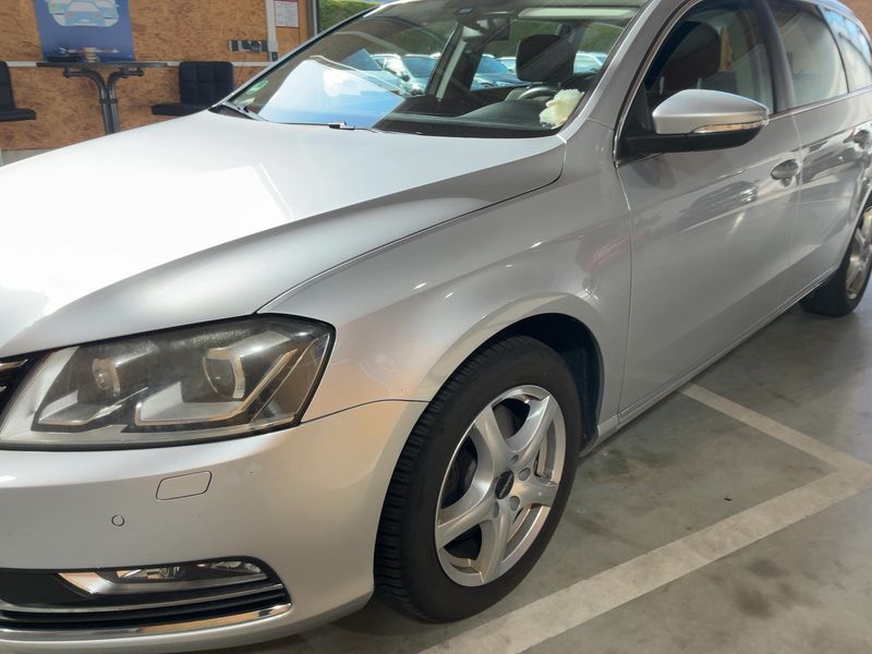 Volkswagen Passat 2.0 TDI Comfortline BlueMotion Tech 2013 – снимка 2