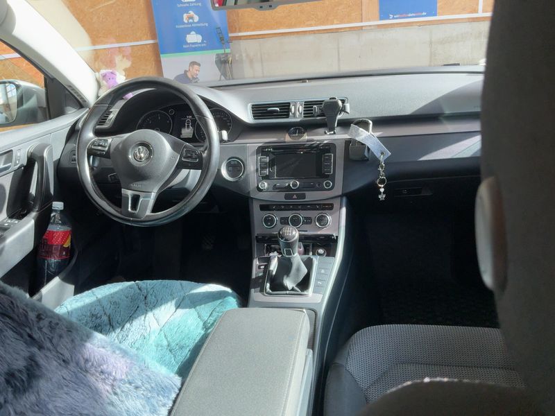 Volkswagen Passat 2.0 TDI Comfortline BlueMotion Tech 2013 – снимка 17