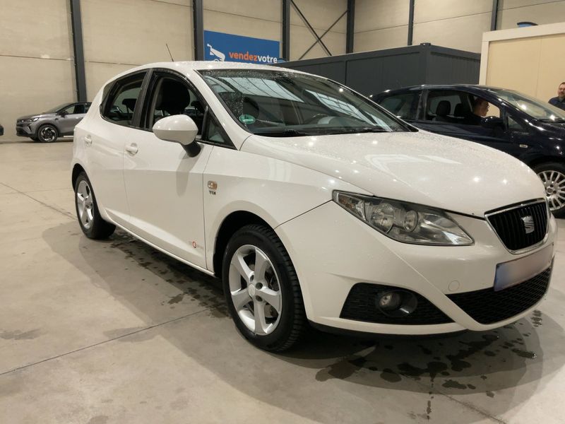 Seat Ibiza 1.6 TDI Copa 2011 – снимка 12