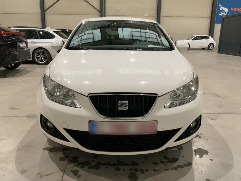 Seat Ibiza 1.6 TDI Copa 2011 – снимка 14