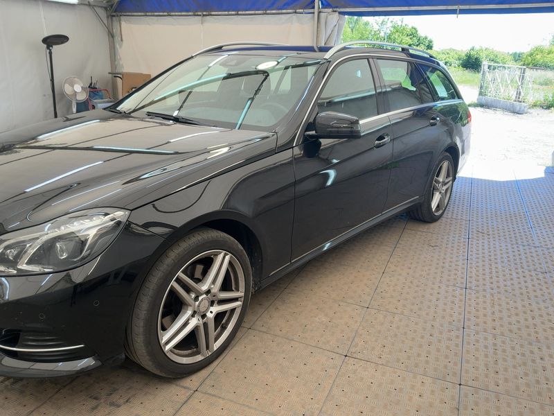 Mercedes-Benz E-Klasse E 220 CDI T 4Matic BlueTEC Elegance 2016 – снимка 2
