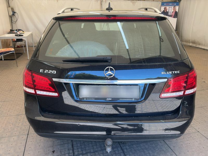 Mercedes-Benz E-Klasse E 220 CDI T 4Matic BlueTEC Elegance 2016 – снимка 5