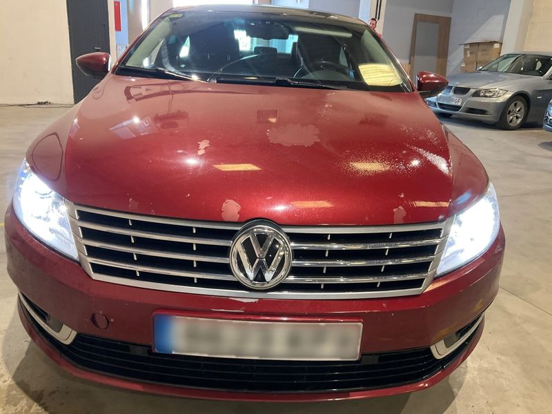 Volkswagen CC 2.0 TDI 4Motion BlueMotion Tech 2013 – снимка 14