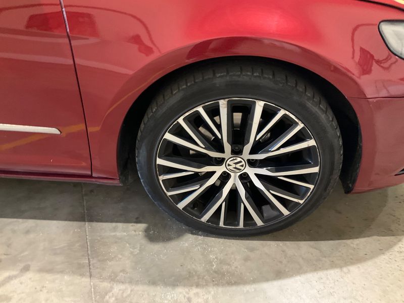 Volkswagen CC 2.0 TDI 4Motion BlueMotion Tech 2013 – снимка 11