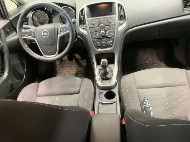 Opel Astra 1.6 CDTI Active Start/Stop 2015 – снимка 12