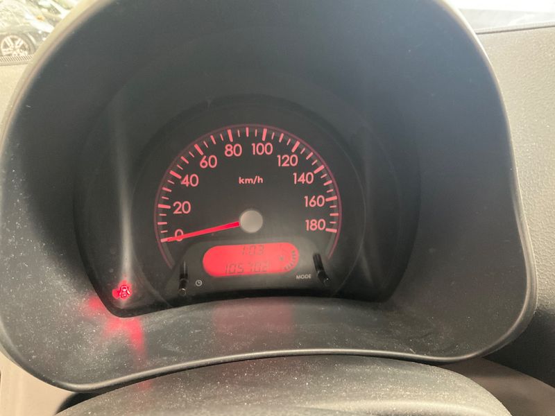Nissan Pixo 1.0 Acenta 2010 – снимка 4
