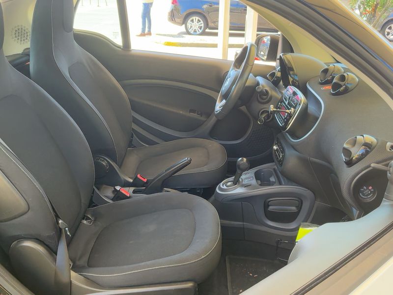Smart fortwo 1.0 Basis passion 2018 – снимка 16