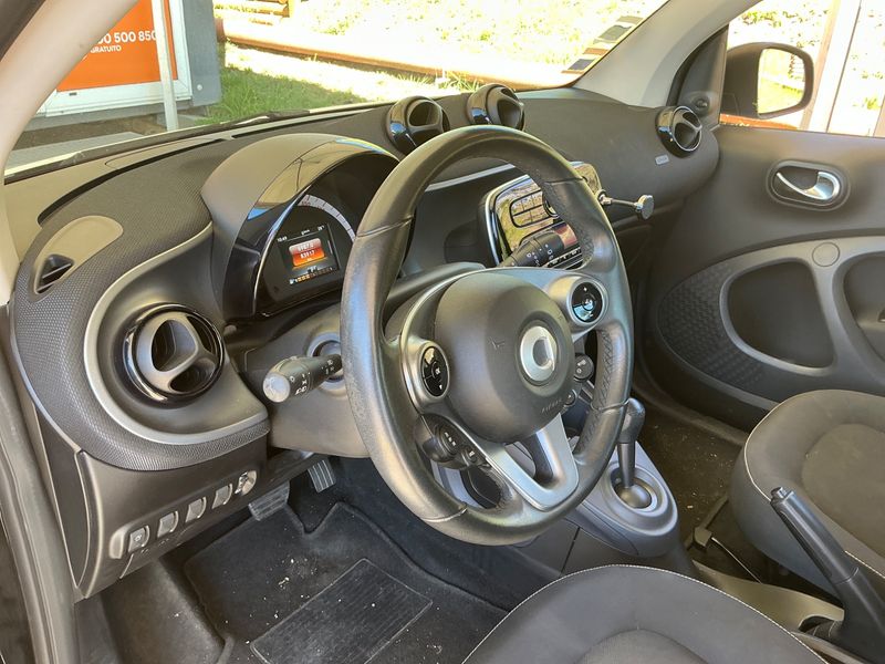 Smart fortwo 1.0 Basis passion 2018 – снимка 23