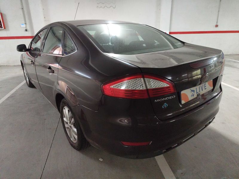 Ford Mondeo 2.0 TDCi Trend 2010 – снимка 3