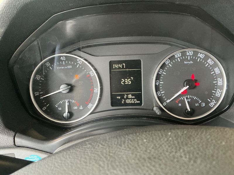 Skoda Octavia 1.4 TSI Ambiente 2010 – снимка 4
