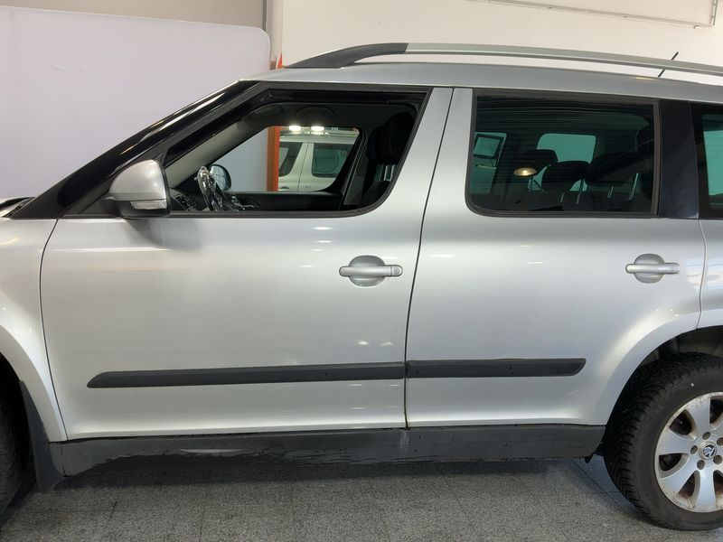 Skoda Yeti 2.0 TDI Twenty Ambition 2012 – снимка 4