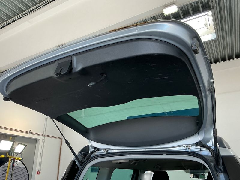 Skoda Yeti 2.0 TDI Twenty Ambition 2012 – снимка 47