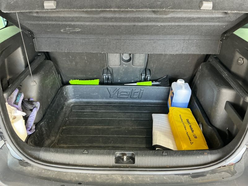 Skoda Yeti 2.0 TDI Twenty Ambition 2012 – снимка 43