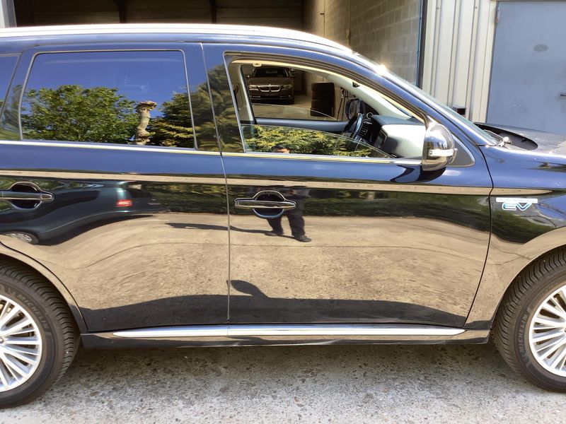Mitsubishi Outlander 2.4 PHEV 4WD 2020 – снимка 10