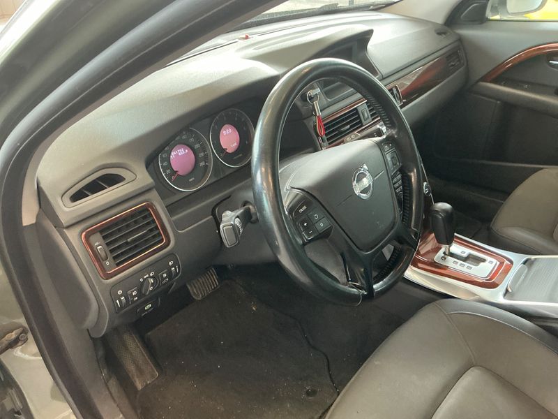Volvo XC70 2.4 D4 Kinetic AWD 2012 – снимка 25