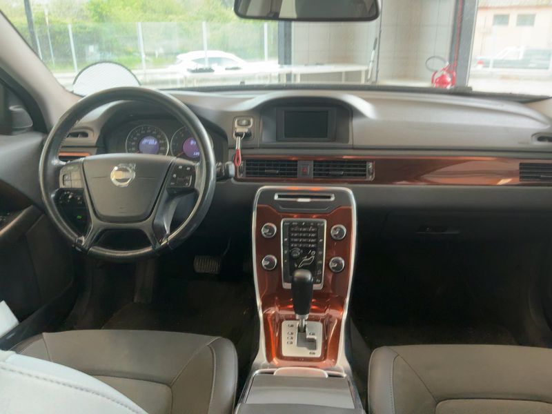 Volvo XC70 2.4 D4 Kinetic AWD 2012 – снимка 17