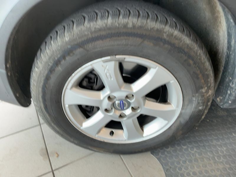 Volvo XC70 2.4 D4 Kinetic AWD 2012 – снимка 3