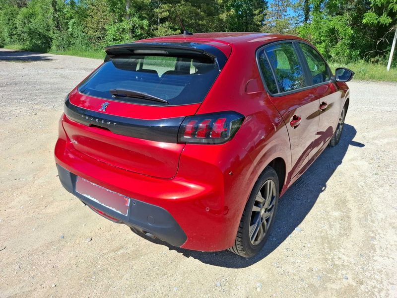 Peugeot 208 1.2 PureTech Active Pack 2022 – снимка 5