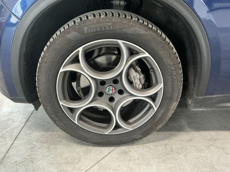 Alfa Romeo Stelvio 2.2 JTDM Super Q4 2018 – снимка 3