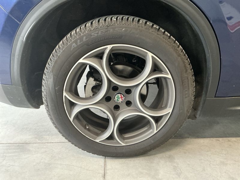 Alfa Romeo Stelvio 2.2 JTDM Super Q4 2018 – снимка 9