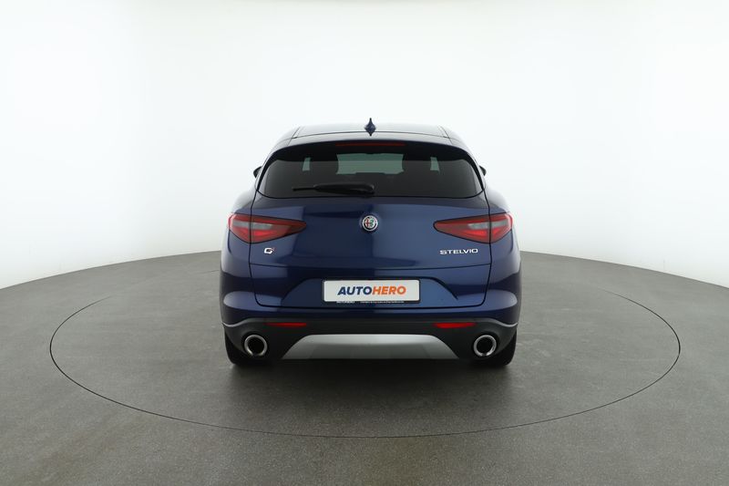 Alfa Romeo Stelvio 2.2 JTDM Super Q4 2018 – снимка 7