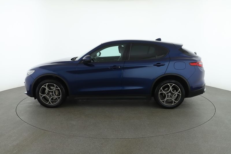 Alfa Romeo Stelvio 2.2 JTDM Super Q4 2018 – снимка 4