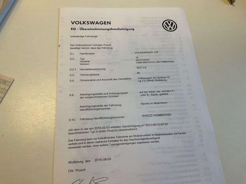Volkswagen Beetle 1.2 TSI Allstar BlueMotion Tech 2016 – снимка 22