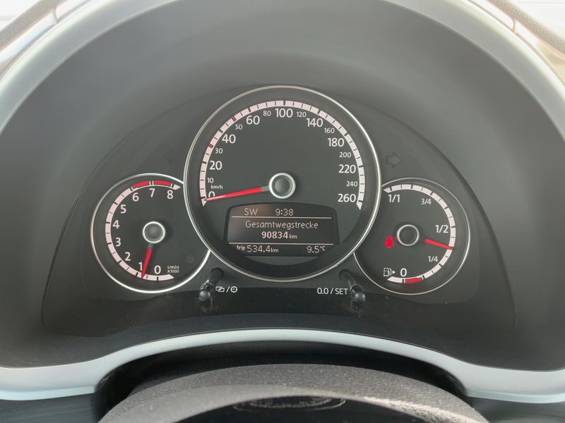 Volkswagen Beetle 1.2 TSI Allstar BlueMotion Tech 2016 – снимка 19