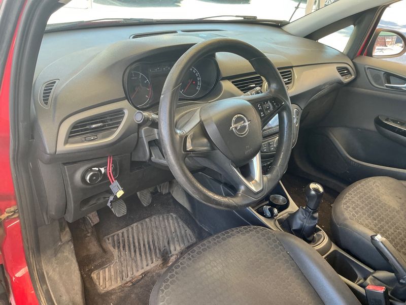 Opel Corsa 1.4 Expression 2016 – снимка 32