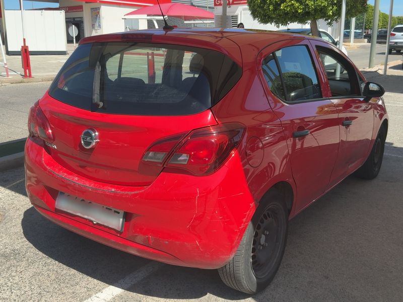 Opel Corsa 1.4 Expression 2016 – снимка 8