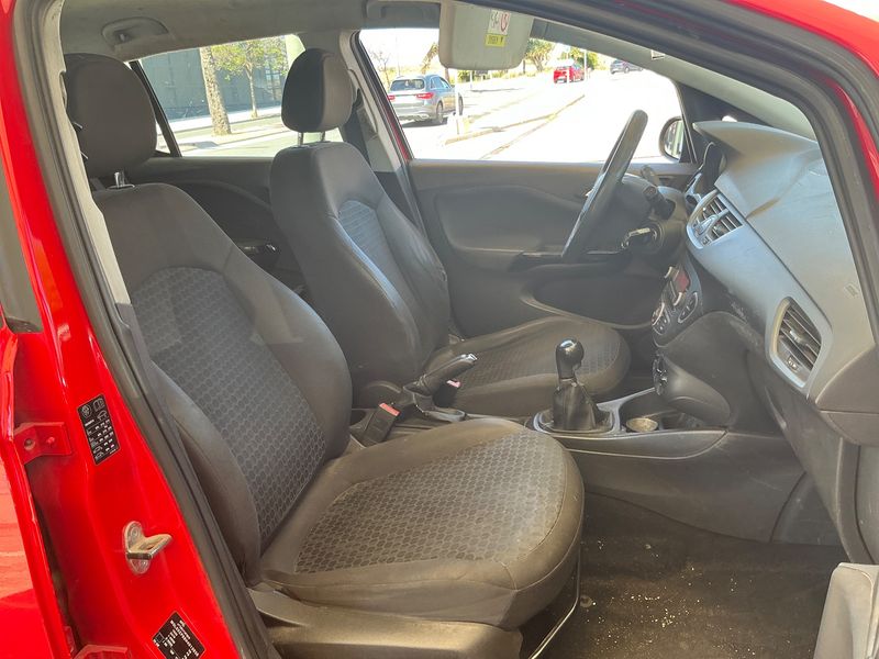 Opel Corsa 1.4 Expression 2016 – снимка 16