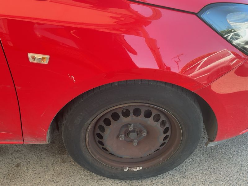 Opel Corsa 1.4 Expression 2016 – снимка 11