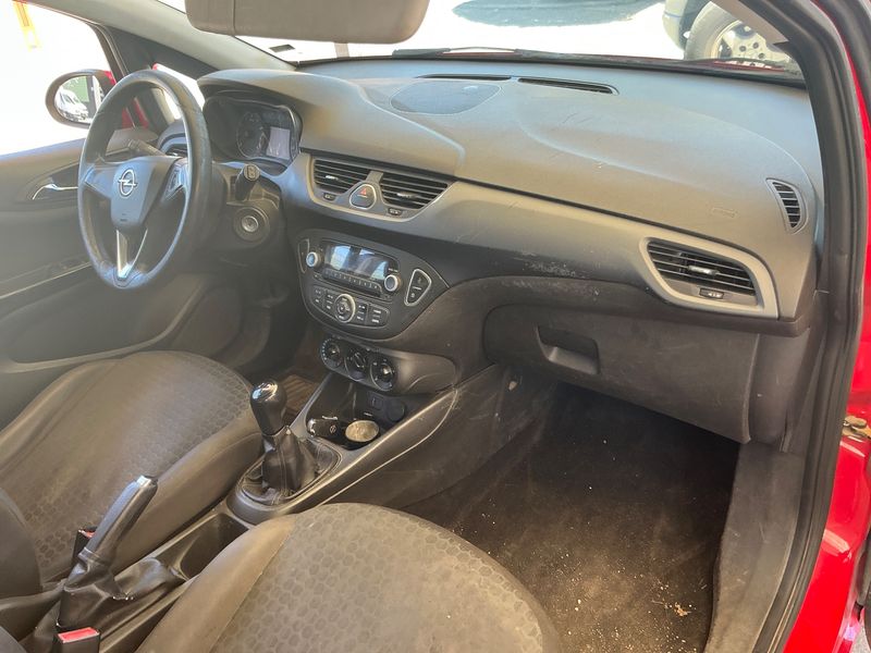 Opel Corsa 1.4 Expression 2016 – снимка 36