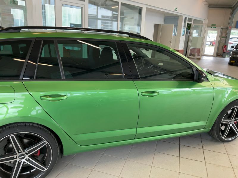 Skoda Octavia 2.0 TDI RS 2017 – снимка 10