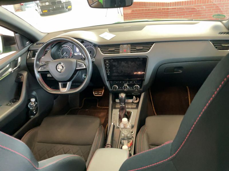 Skoda Octavia 2.0 TDI RS 2017 – снимка 18