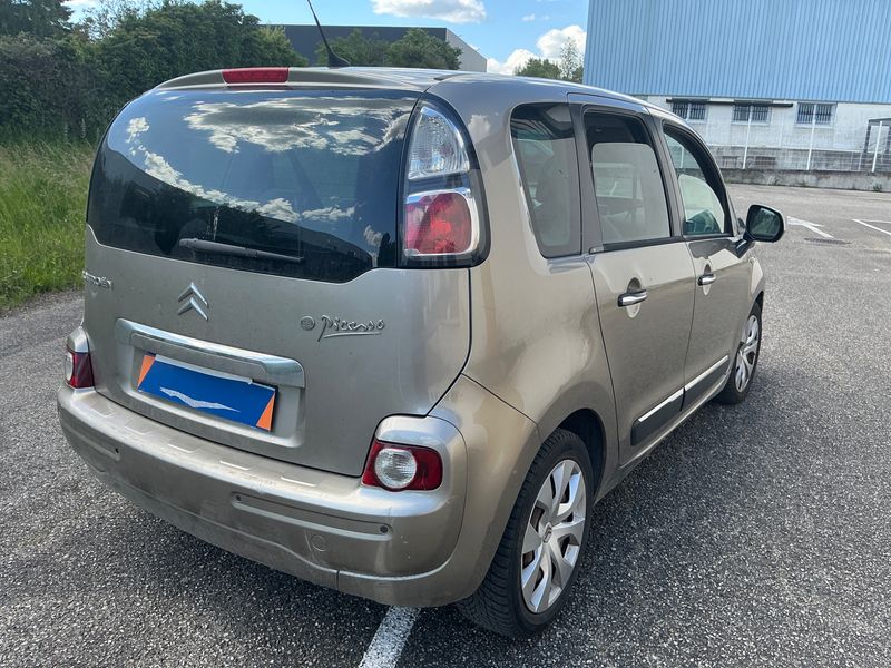 Citroen C3 Picasso 1.6 HDi Exclusive 2009 – снимка 2